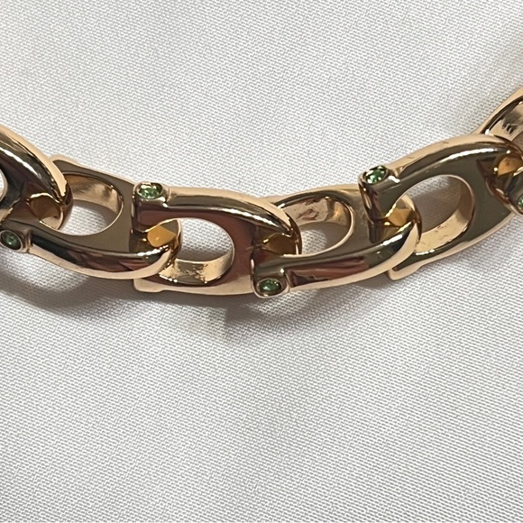 NWT COACH SIGNATURE ‘C’ CHUNKY CHAIN LINK NECKLACE WITH GREEN ALLOTROPE STONES - Picture 5 of 10